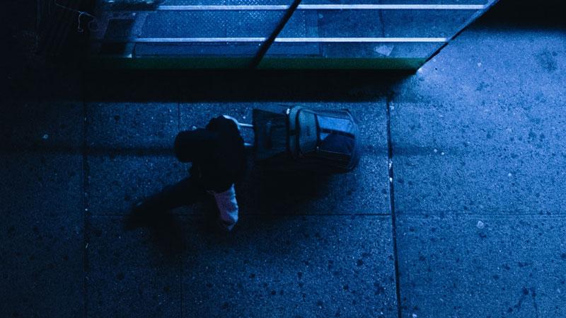 SOS Jeunes 24h: "Il y a énormément de jeunes de moins de 18 ans qui sont à la rue à Bruxelles. On ne se rend pas compte, ce n’est pas médiatisé."  (3/3)